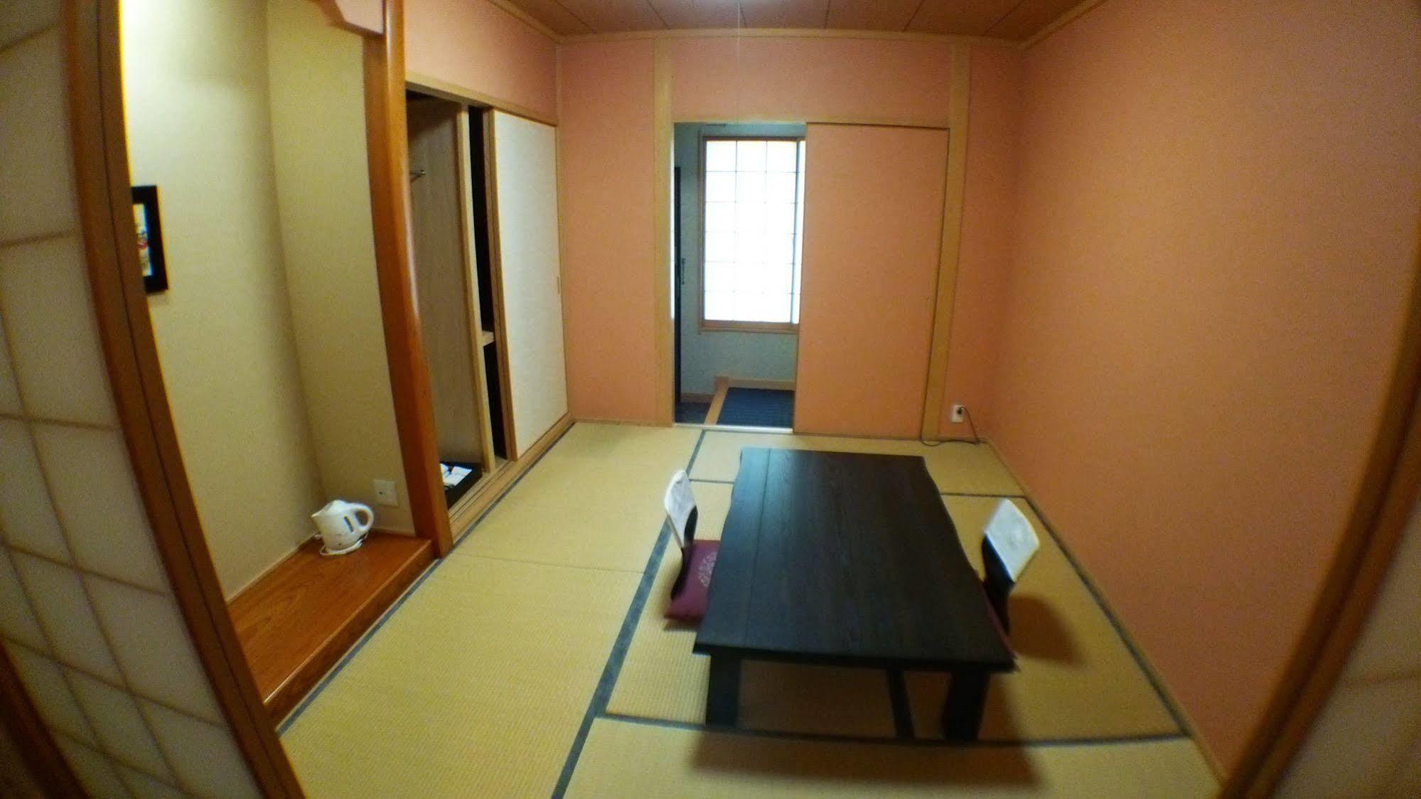 Yurakuan Miyazaki Hotel Exterior photo